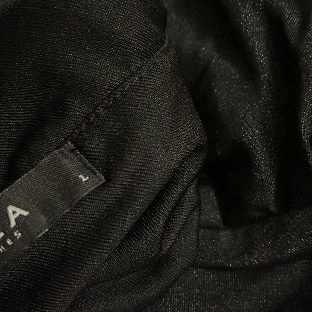 Vila X S-N-A-T-C-H Vibes - image 4